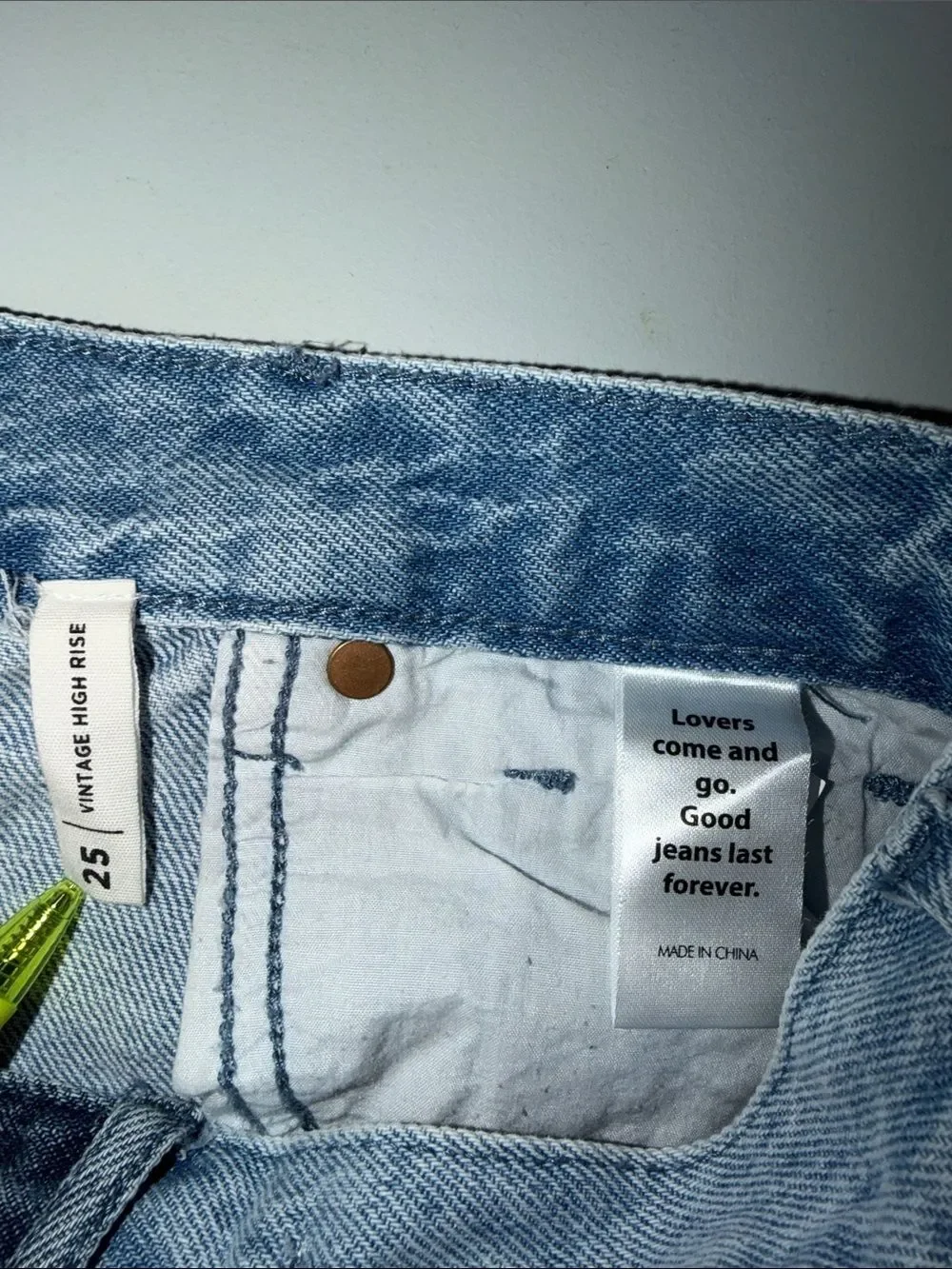 PACSUN 25 Vintage Two Tone Medium Light Wash Fringe Raw Hem Denim Jeans